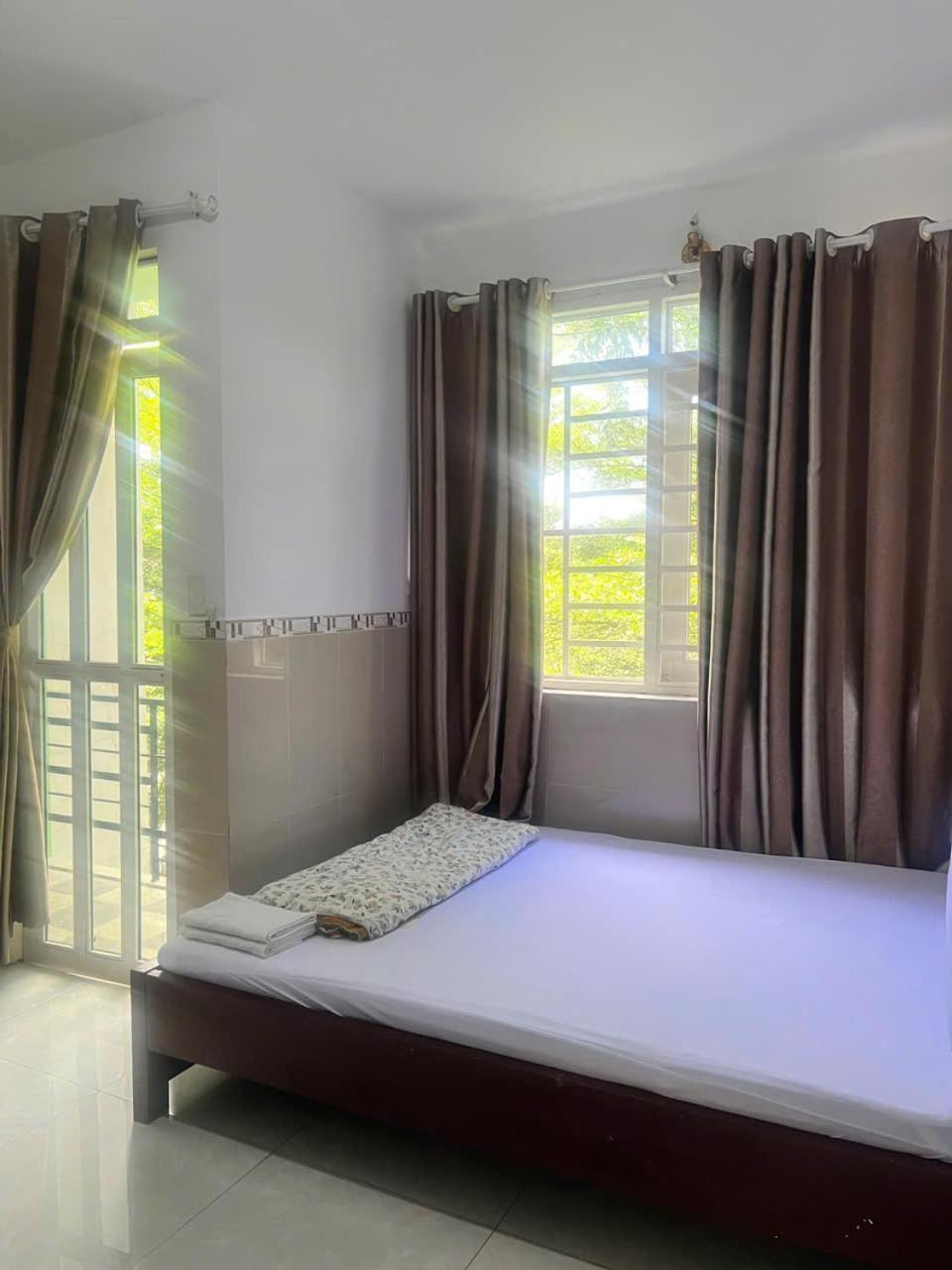 Aparthotel Khach San Doan Gia Ho Či Minovo Město Exteriér fotografie